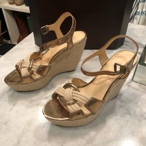 Vera Wang wedge sandal